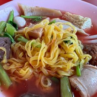 เย็นตาโฟฮ่องเต้ ศรีย่าน แยกร่วมจิตต์