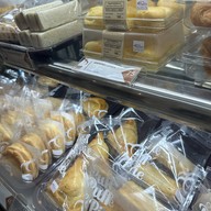 Puff and Pie ลาดพร้าว 71 (สุคนธสวัสดิ์) ลาดพร้าว 71 (สุคนธสวัสดิ์)