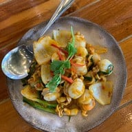 เมนูของร้าน ร้านแม่กลองหัวปลาหม้อไฟ ปูไข่นึ่งนม ถนนพรานก-พุทธมณฑล คลองขวาง