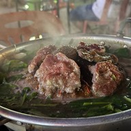 ต้นเนื้อย่างเกาหลี มทส. ประตู1