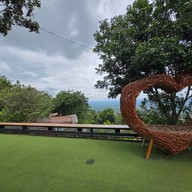 The Pandora Camp เขายายเที่ยง