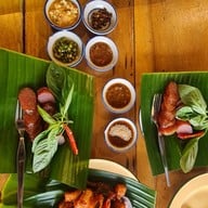 เมนูของร้าน คอหมูพระราม 5