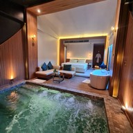 K2 L'amour pool villa