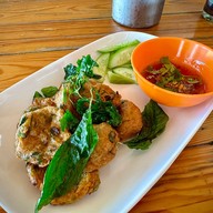 อาหารตามสั่ง คน “ คุก ” ข้าว อาหารตามสั่ง คน “ คุก ” ข้าว