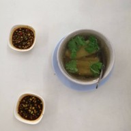 เมนูของร้าน ข้าวมันไก่ลมหวล หัวหิน