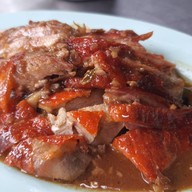 ร้านอาหารพูลเลิศ เจริญรัถ