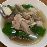 ข้าวหมูแดงสุพรรณ (สาขา2)