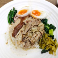 เมนูของร้าน ข้าวขาหมูแม่สุขใจ (เจ้าเก่าสำโรง) สาขาซีคอนสแควร์