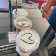 เมนูของร้าน Dawee จิบแฟแลกังหัน