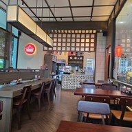 บรรยากาศ Yuufuku Japanese Food🍱🍣 -รพ.นวเวช