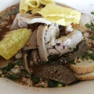 เมนูของร้าน ร้านก๋วยเตี๋ยวหมูต้มยำตำลึงนายเอก แยกปราณบุรี