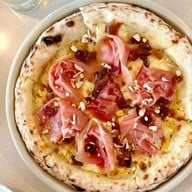 เมนูของร้าน Good Slice Pizza