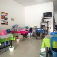 บรรยากาศ โกจงข้าวมันไก่