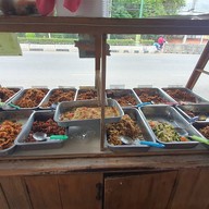 ร้านป้ายูรแกงป่า