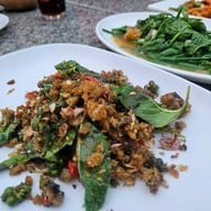 เมนูของร้าน พงษ์ ข้าวต้ม