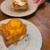 Tay Table and Toast -