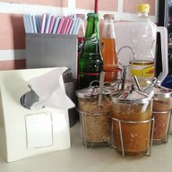 บรรยากาศ ก๋วยเตี๋ยวเป็ดตุ๋นยาจีน ถ.นครนอก-เจ้าเก่า