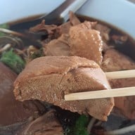 เป็ดพะโล้โกเหลียง (บางลี่) นนทบุรี