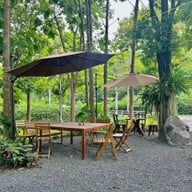 เรย์ คาเฟ่ มวกเหล็ก