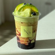 Avo เอโว บางแสน