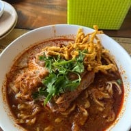 เมนูของร้าน ข้าวซอยแม่มณี 2