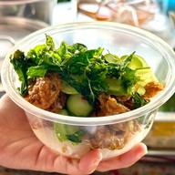 เมนูของร้าน ทอดมันปลากราย แม่จุก