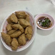 เมนูของร้าน ก๋วยเตี๋ยวเป็ดตุ๋นนายปิว หัวหิน
