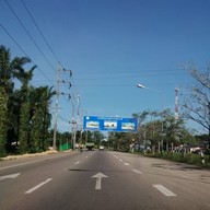 ปิ่นโต Restuarant Old town