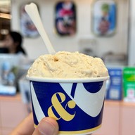 Ampersand Gelato บำรุงราษฎร์