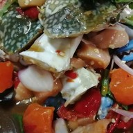 ยำจ๊ะจี๊ดจ๊าด