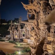 ปราสาทสัจธรรม