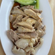 แม่เซี๊ยม ข้าวมันไก่สิงคโปร์ ขนมจีบ