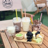 เจ๊สุขนมสด ขนมปังสังขยา (สาขาบางแสน)