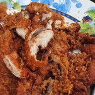 เจ๊หมวยข้าวไก่ทอดวัดแขก