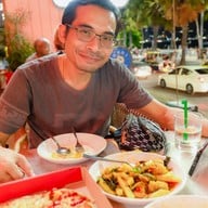 Fat Coco Beach Club พัทยา