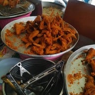 เมนูของร้าน เจ๊ปุ่นไก่ทอด ส้มตำ