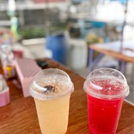 เมนูของร้าน ก๋วยเตี๋ยวเป็ด ป้าจัน