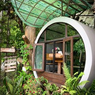 Fae-Miang Café แฟ-เมี่ยงคาเฟ่