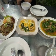 มด ข้าวต้มพุ้ย2 เชียงราย