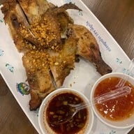 เมนูของร้าน ไพบูลย์ไก่ย่าง-ไก่ย่างหนังกรอบ ต้นตำรับสิงห์บุรี สิงห์บุรี