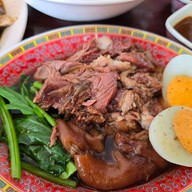 ร้านเป็ดพะโล้ วีระชวนชิม