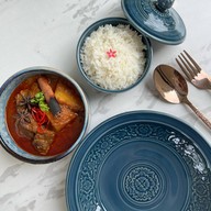 Kanoon Cafe & Bistro -