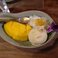 เมนูของร้าน เรือนมัลลิการ์ เรือนมัลลิการ์ สุขุมวิท 22