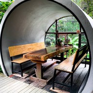 Fae-Miang Café แฟ-เมี่ยงคาเฟ่