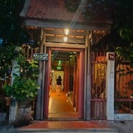 หน้าร้าน เรือนมัลลิการ์ เรือนมัลลิการ์ สุขุมวิท 22
