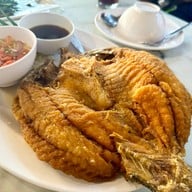 เมนูของร้าน ร้านทะเลชล ศรีราชา