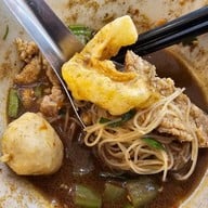 เมนูของร้าน ก๋วยเตี๋ยวเรือพระนคร Silom Edge สีลมเอจ