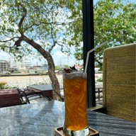 NYE Caféstaurant โรงแรมอำแดง