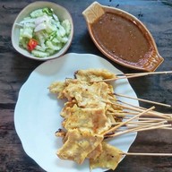 ก๋วยเตี๋ยวไข่ คุณแหม่ม