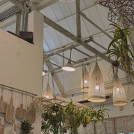 WOODBERRY Home Kitchen